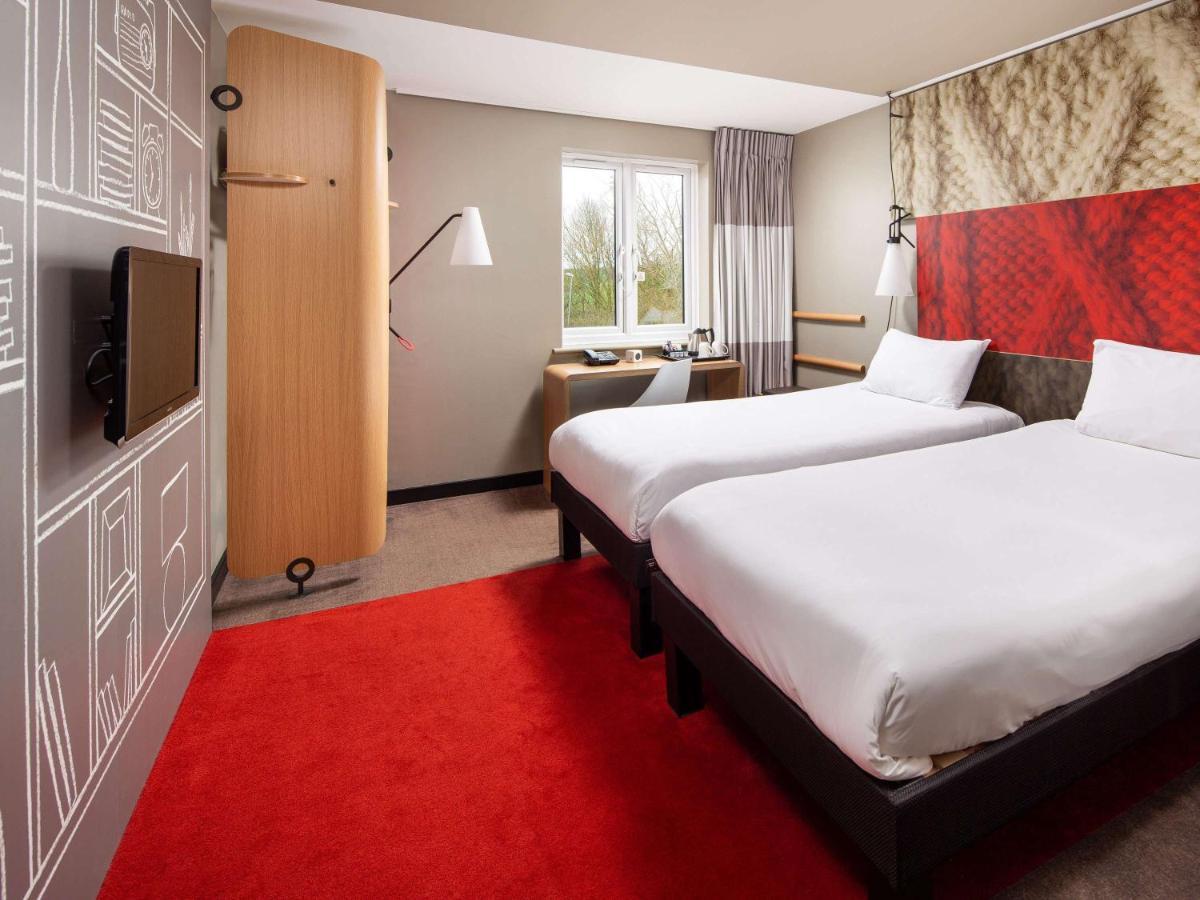 Готель Ibis Rugby East Крік Екстер'єр фото
