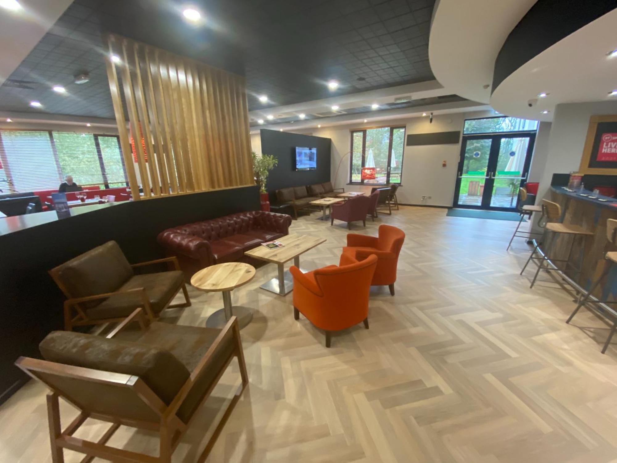 Готель Ibis Rugby East Крік Екстер'єр фото