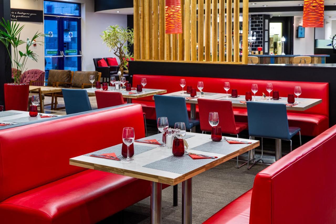 Готель Ibis Rugby East Крік Екстер'єр фото